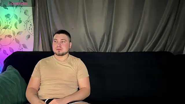 Snapshot of coupleinspire chatting on March 21, 2026, 7:51 pm coupleinspire online show from March 21, 2026, 7:51 pm