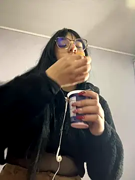 Daphnee-x online show from December 5, 2025, 11:31 am