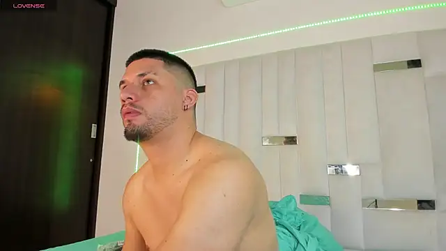 Snapshot of Jacob19_ chatting on October 5, 2025, 2:35 am Jacob19  online show from October 5, 2025, 2:35 am