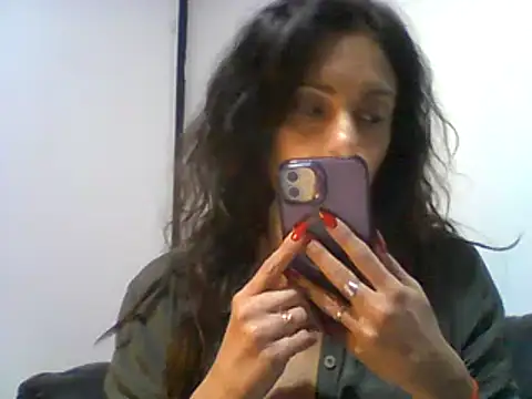 Snapshot of dulcefanny chatting on June 3, 2026, 6:23 pm dulcefanny online show from June 3, 2026, 6:23 pm