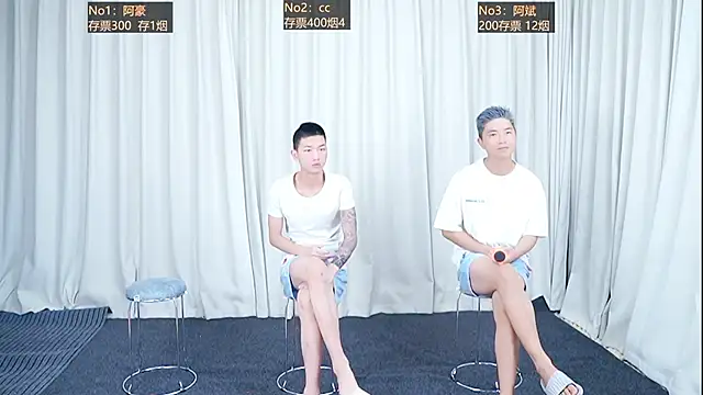 Snapshot of luxibaby chatting on October 4, 2025, 9:55 am luxibaby online show from October 4, 2025, 9:55 am