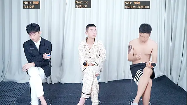 Snapshot of luxibaby chatting on September 25, 2025, 8:09 am luxibaby online show from September 25, 2025, 8:09 am