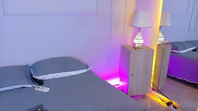 Snapshot of ElectraScot chatting on November 22, 2025, 7:57 pm ElectraScot online show from November 22, 2025, 7:57 pm