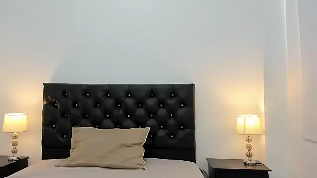 Snapshot of Alejandra_rossi1 chatting on October 14, 2025, 7:25 pm Alejandra rossi1 online show from October 14, 2025, 7:25 pm