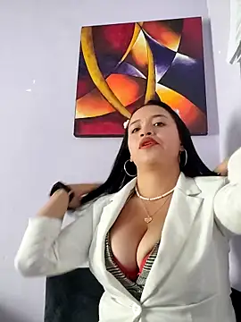 MILA  06 online show from September 30, 2025, 3:29 pm