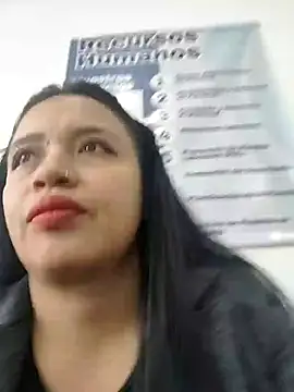 MILA  06 online show from December 3, 2025, 12:59 pm