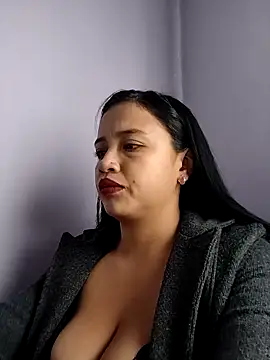 MILA  06 online show from September 29, 2025, 1:50 pm