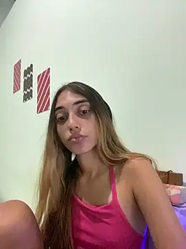 Snapshot of loirinhaaa chatting on December 20, 2025, 10:12 pm loirinhaaa online show from December 20, 2025, 10:12 pm