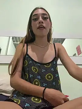 Snapshot of loirinhaaa chatting on February 1, 2026, 2:43 am loirinhaaa online show from February 1, 2026, 2:43 am