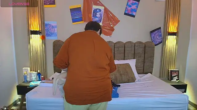 Snapshot of Sasharosee2 chatting on October 2, 2025, 12:19 pm Sasharosee2 online show from October 2, 2025, 12:19 pm