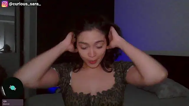  curiouskitten  online show from February 22, 2026, 2:14 am