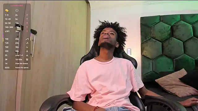 Snapshot of AllexJacob chatting on February 11, 2026, 5:35 pm AllexJacob online show from February 11, 2026, 5:35 pm