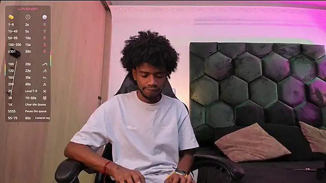 Snapshot of AllexJacob chatting on February 14, 2026, 1:11 pm AllexJacob online show from February 14, 2026, 1:11 pm