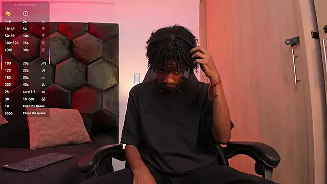 Snapshot of AllexJacob chatting on February 22, 2026, 1:24 pm AllexJacob online show from February 22, 2026, 1:24 pm