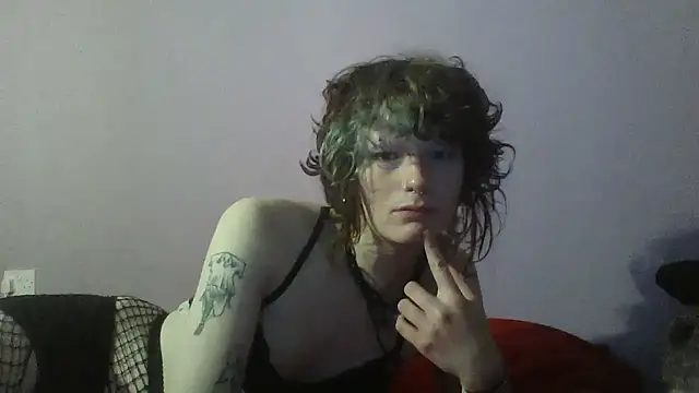 Snapshot of Nydia_Levine chatting on October 4, 2025, 12:39 pm Nydia Levine online show from October 4, 2025, 12:39 pm