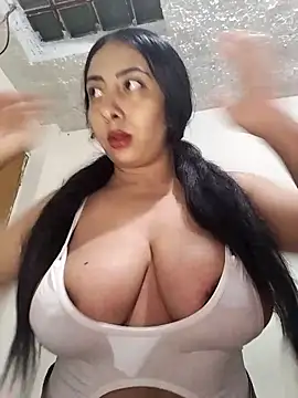 samara topfisting online show from October 26, 2025, 12:33 am