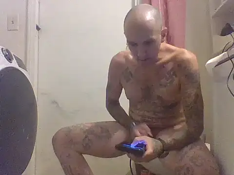 14randycandy88 online show from October 24, 2025, 1:10 pm