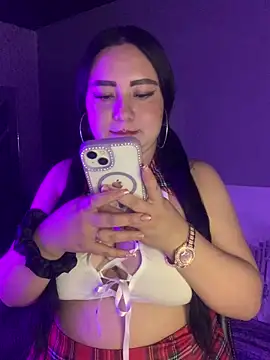 Snapshot of Ssusann_Pink chatting on September 30, 2025, 3:01 am Ssusann Pink online show from September 30, 2025, 3:01 am