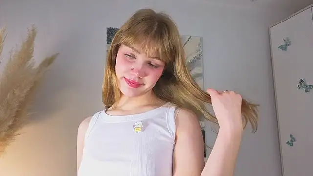 Snapshot of pienaple chatting on October 26, 2025, 4:02 am pienaple online show from October 26, 2025, 4:02 am