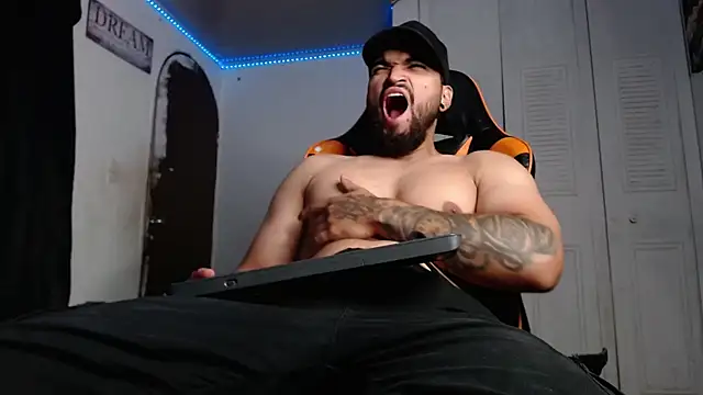 Chrys harris77 online show from October 10, 2025, 8:20 pm