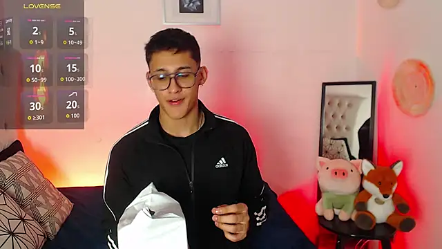 SalvadorFit online show from November 13, 2025, 8:02 pm