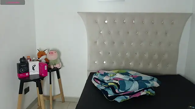 SalvadorFit online show from November 29, 2025, 8:42 pm