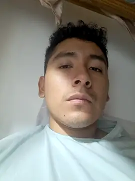 latinbigcock1  online show from September 17, 2025, 3:47 pm