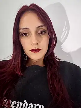 Snapshot of Anne_bh chatting on December 18, 2025, 2:49 am Anne bh online show from December 18, 2025, 2:49 am