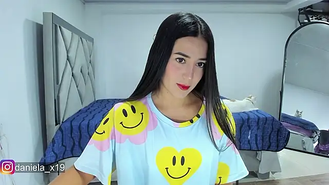 Daniela x19 online show from February 5, 2026, 12:39 am