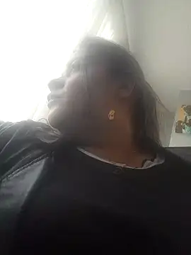 Amalia-sm online show from October 30, 2025, 9:33 pm