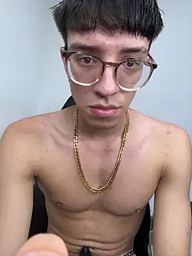 Snapshot of arthurdavies chatting on December 5, 2025, 4:55 am arthurdavies online show from December 5, 2025, 4:55 am