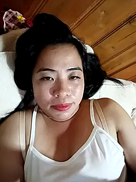 Snapshot of tulipsexy chatting on November 7, 2025, 12:42 pm tulipsexy online show from November 7, 2025, 12:42 pm