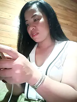 tulipsexy online show from February 6, 2026, 2:13 pm