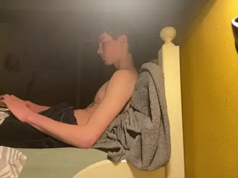 Randy9222 online show from April 4, 2026, 9:10 pm