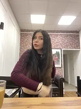 Snapshot of Valerie_Ohara chatting on October 5, 2025, 4:03 am Valerie Ohara online show from October 5, 2025, 4:03 am