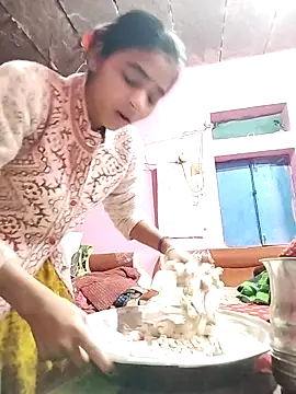 R Roshni online show from December 15, 2025, 10:48 pm