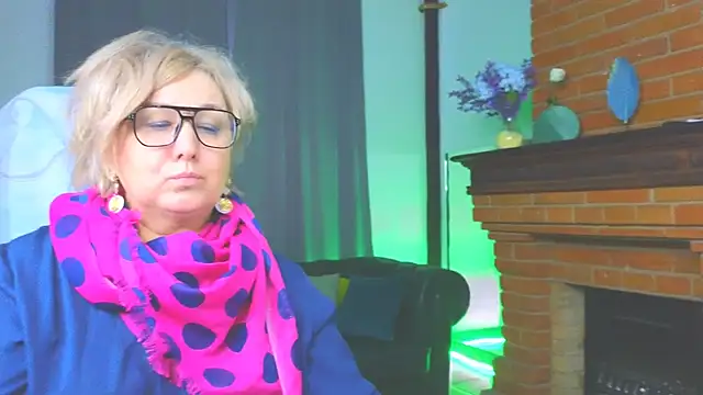 Marta Wils online show from December 16, 2025, 6:28 am