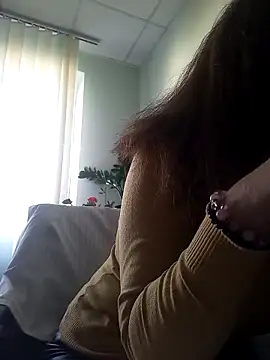 ValeriaLove43211 online show from October 29, 2025, 11:53 am