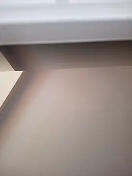 ValeriaLove43211 online show from November 22, 2025, 1:21 pm