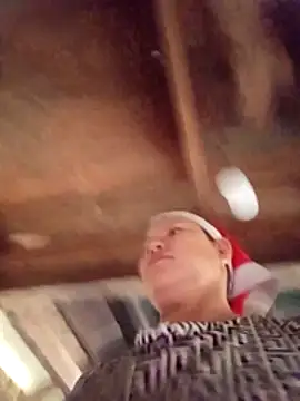 callistra online show from March 18, 2026, 5:10 am