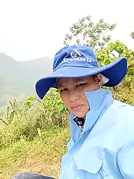 callistra online show from March 31, 2026, 3:30 am