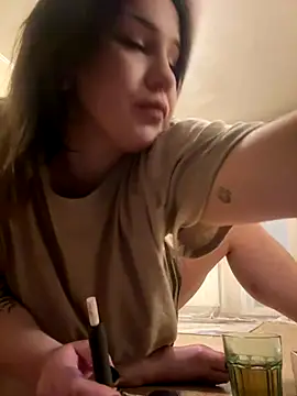 Snapshot of DeliceMaya chatting on September 25, 2025, 12:33 pm DeliceMaya online show from September 25, 2025, 12:33 pm