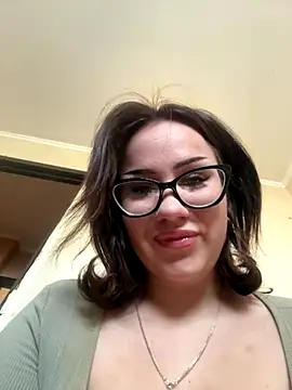 Snapshot of DeliceMaya chatting on October 9, 2025, 6:47 am DeliceMaya online show from October 9, 2025, 6:47 am