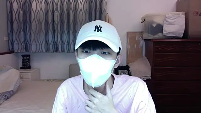 Snapshot of kai101010 chatting on September 24, 2025, 2:56 pm kai101010 online show from September 24, 2025, 2:56 pm