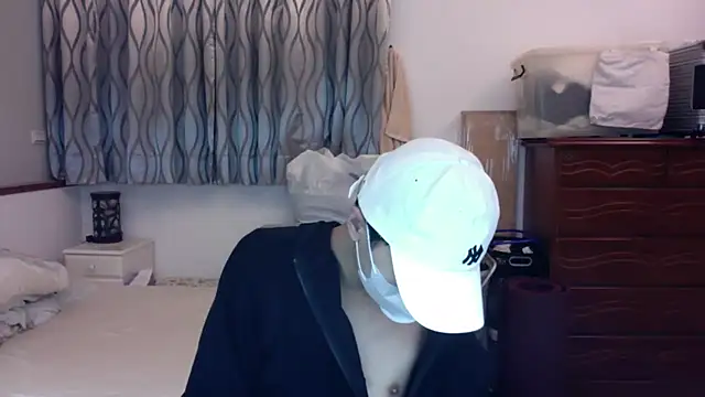 Snapshot of kai101010 chatting on September 28, 2025, 4:14 pm kai101010 online show from September 28, 2025, 4:14 pm