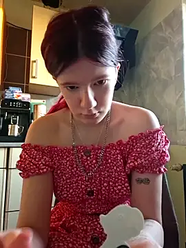 Hot SkinnyGirl online show from April 17, 2026, 4:48 am