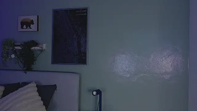 KeendraFox  online show from March 26, 2026, 10:24 am