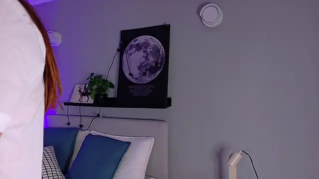 KeendraFox  online show from March 11, 2026, 10:20 am