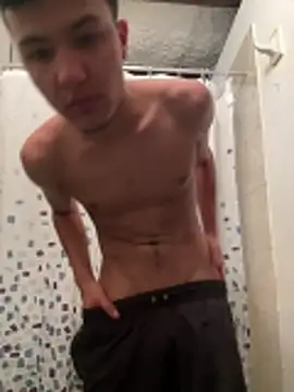 Snapshot of El_awo_ chatting on December 20, 2025, 4:37 am El awo online show from December 20, 2025, 4:37 am