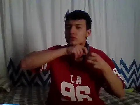 Snapshot of El_awo_ chatting on September 23, 2025, 4:14 pm El awo online show from September 23, 2025, 4:14 pm